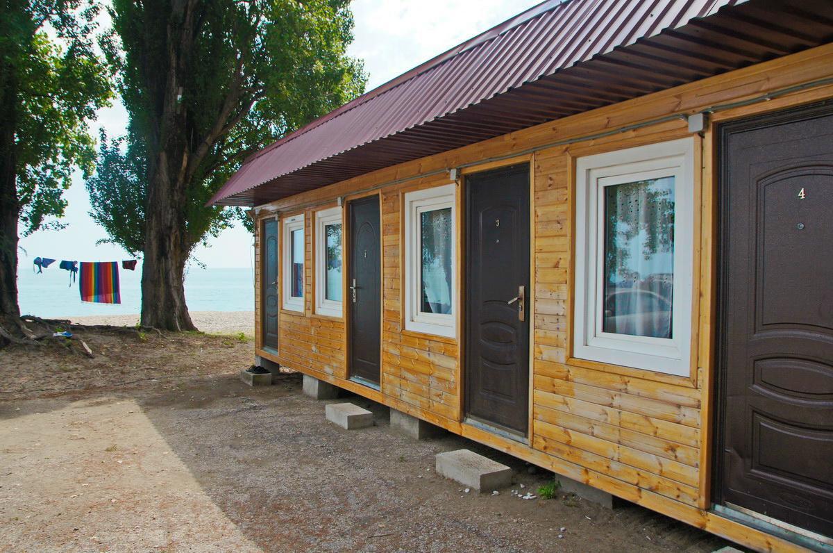 Guest House Tri Topolya Lidzava Exterior foto